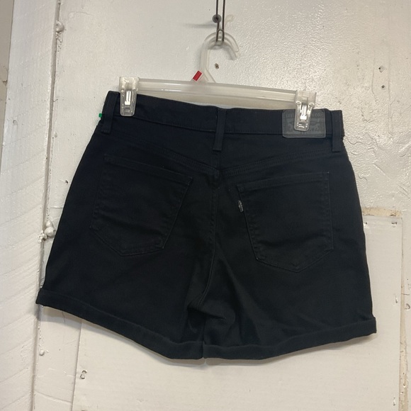 Levi’s mid length shorts size 27 - Picture 4 of 6